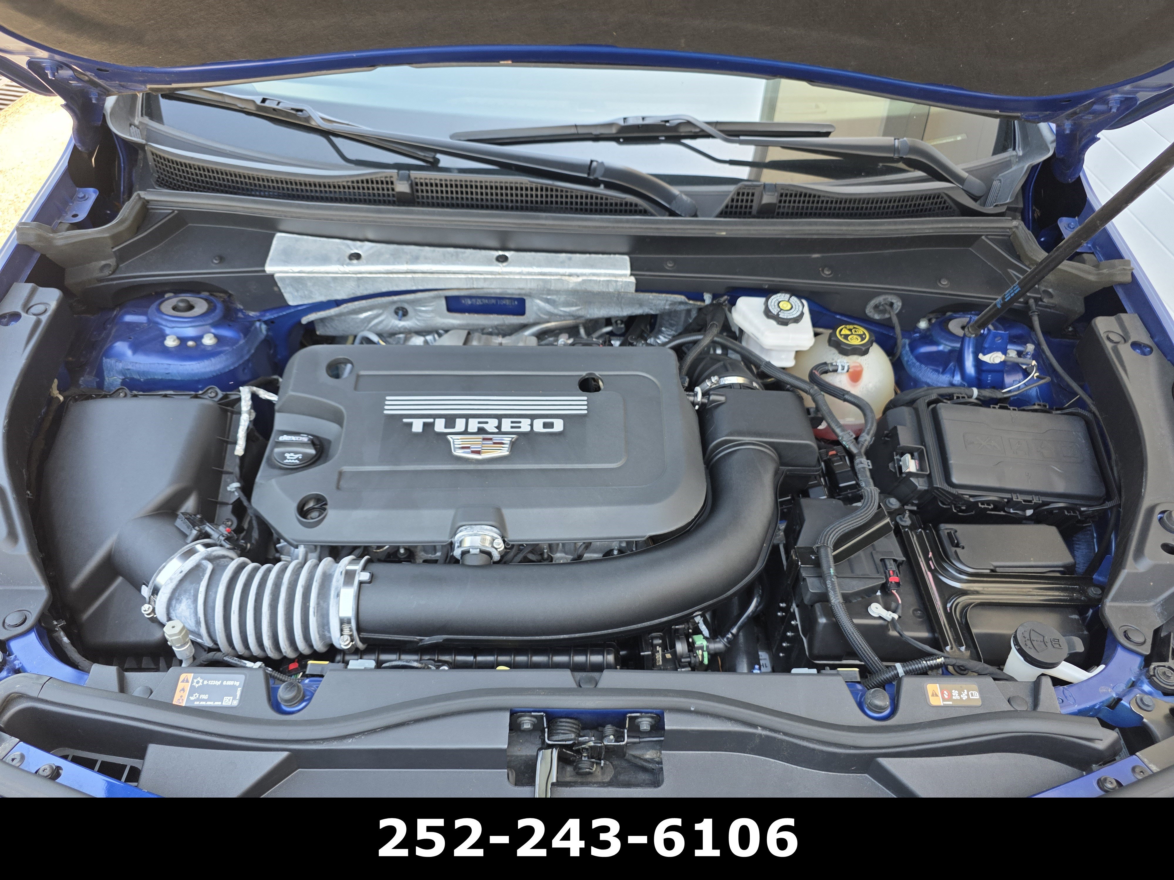 Used 2023 Cadillac XT4 Premium Luxury w/ Enhanced Visibility Package FWD image 39