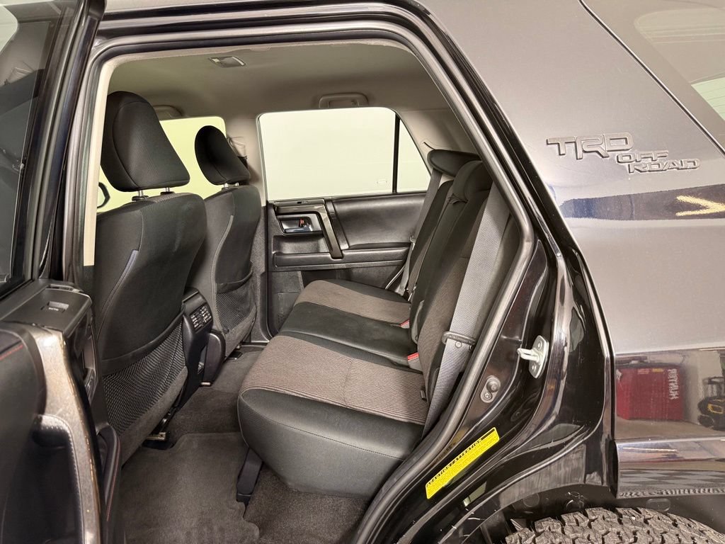 Used 2021 Toyota 4Runner TRD Off-Road AWD/4WD image 15