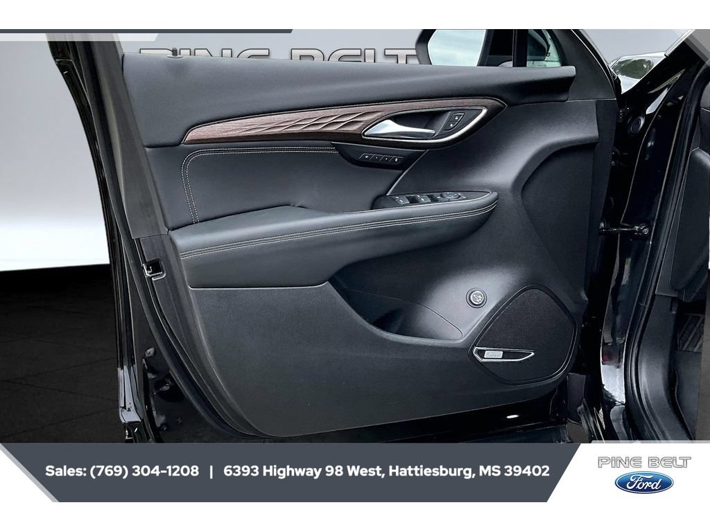 Used 2023 Buick Envision Avenir FWD image 17