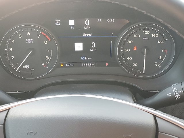 Used 2025 Cadillac XT5 Premium Luxury w/ Technology Package AWD/4WD image 18