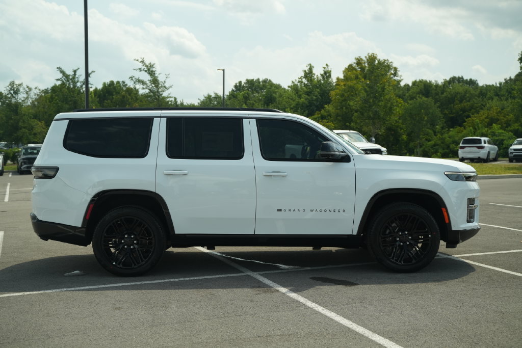 New 2026 Jeep Grand Wagoneer Limited AWD/4WD image 8