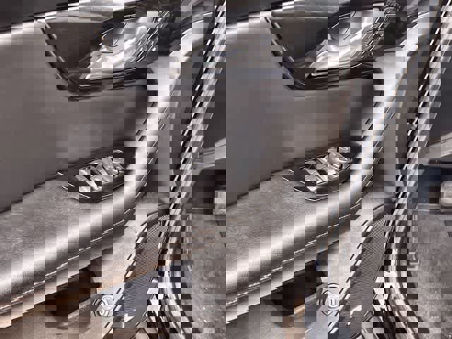 Used 2023 Chevrolet Blazer Premier w/ Enhanced Convenience Package image 30