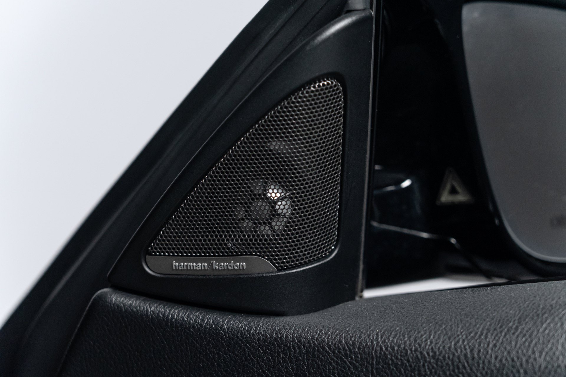 Used 2015 BMW M4 Coupe RWD image 23