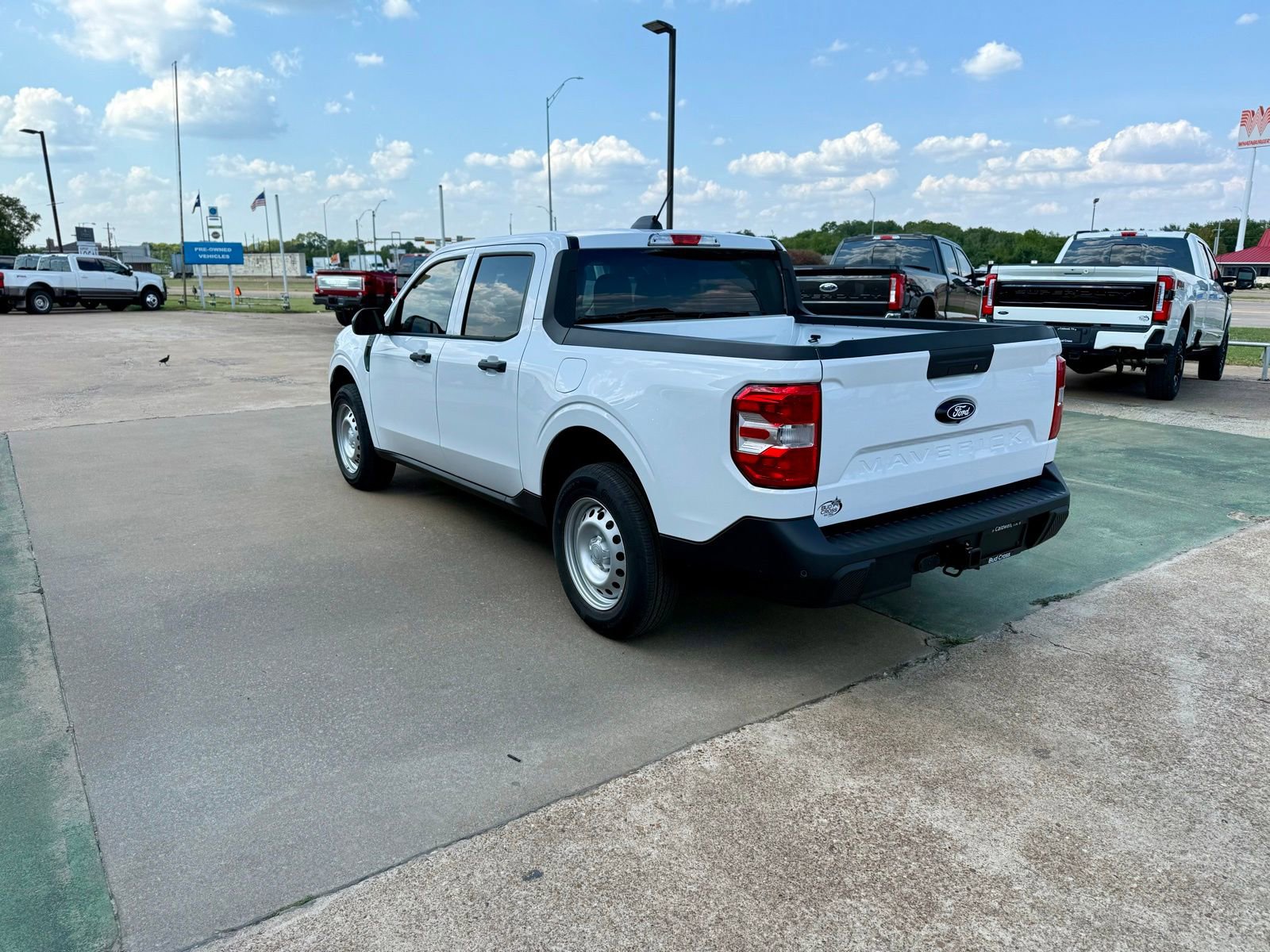 New 2025 Ford Maverick XL w/ Equipment Group 101A image 32