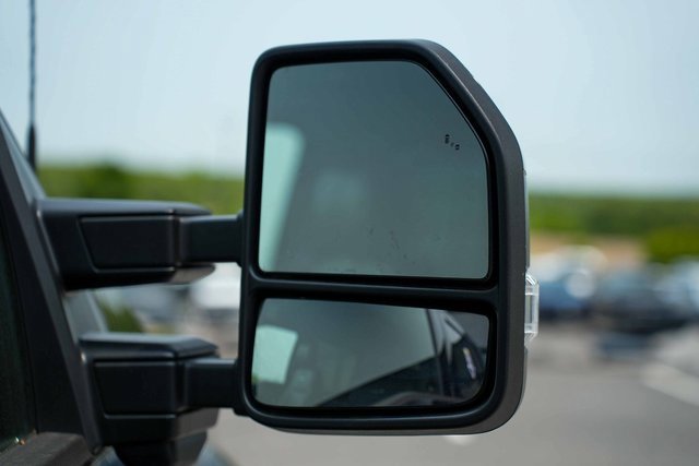 Used 2025 Ford F450 Platinum image 12