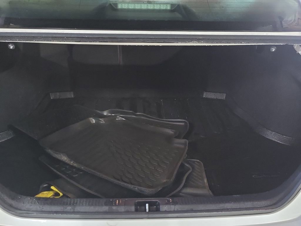 Used 2023 Toyota Camry XSE image 17