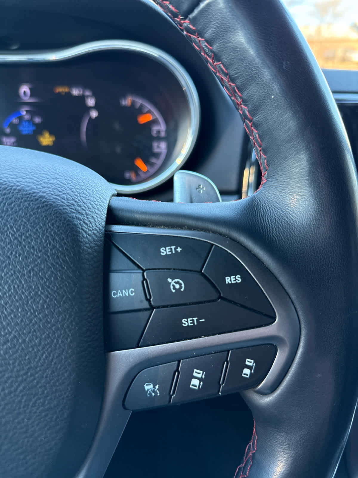 Used 2020 Jeep Grand Cherokee Trailhawk w/ Trailhawk Luxury Group image 19