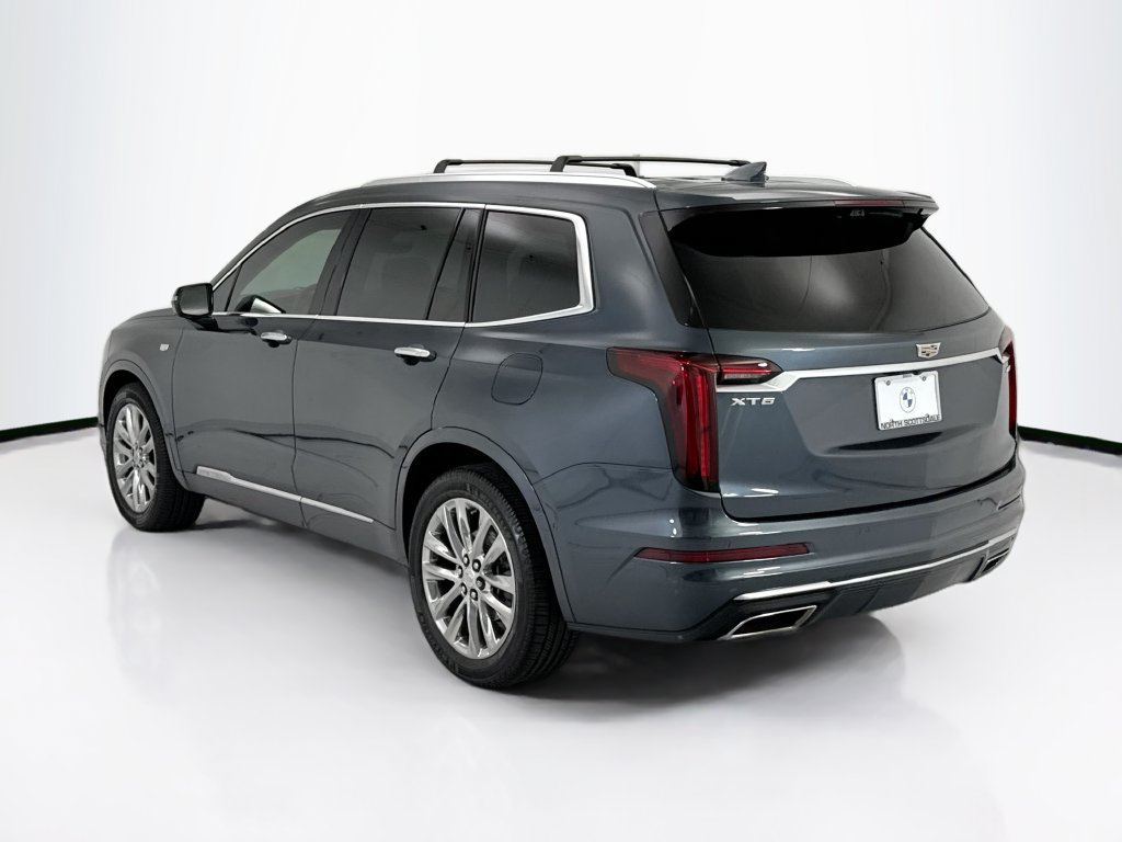 Used 2021 Cadillac XT6 Premium Luxury FWD image 7