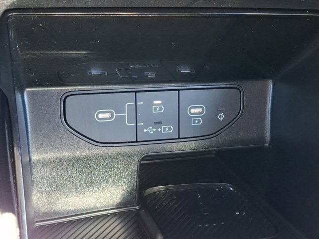 Used 2024 Kia Sorento SX AWD/4WD image 32