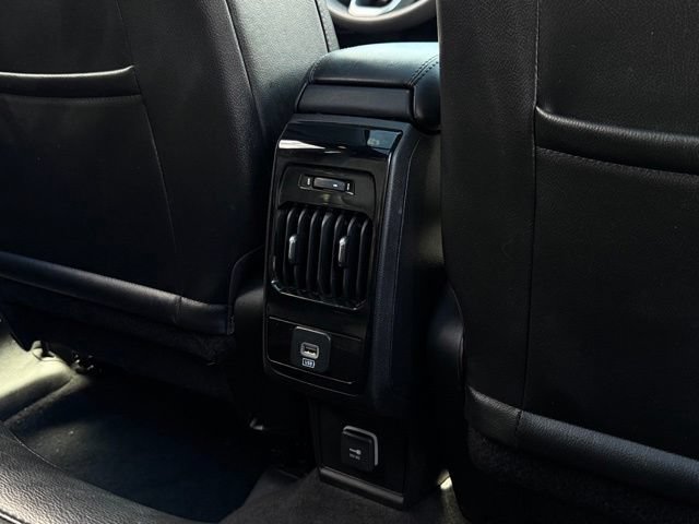 Used 2023 Jeep Compass Latitude w/ Sun and Sound Group AWD/4WD image 22