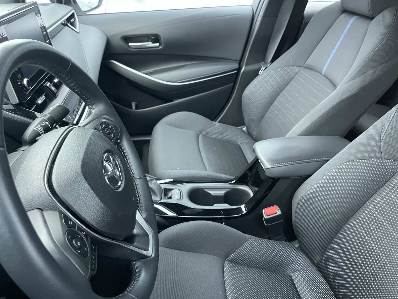 Used 2021 Toyota Corolla SE w/ Carpet Mat Package (TMS) FWD image 12