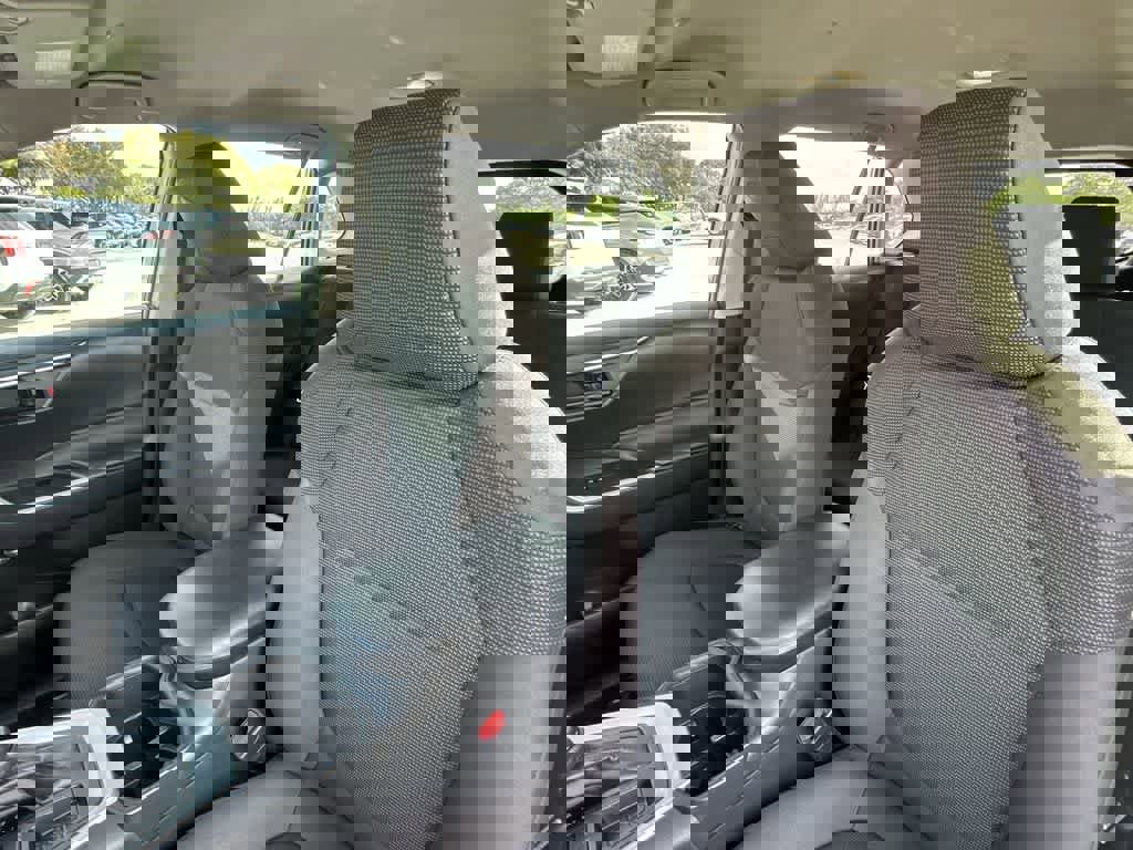 Used 2023 Toyota RAV4 LE FWD image 14