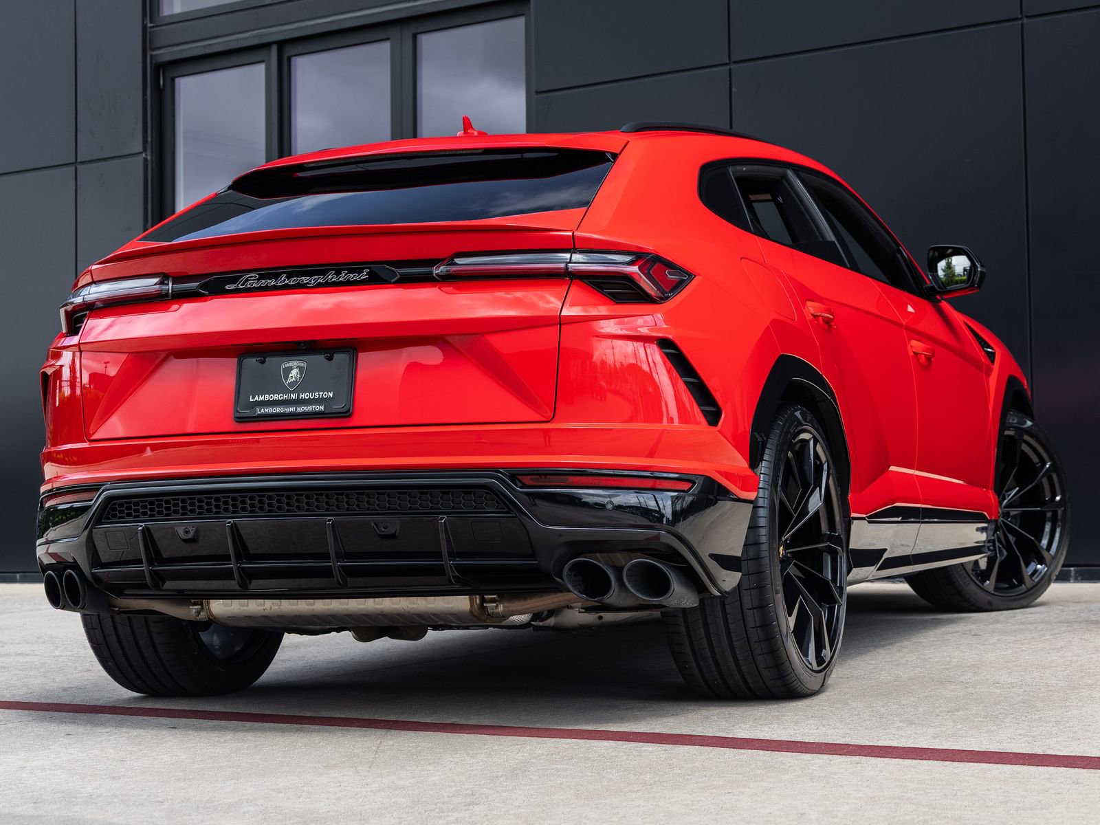 Used 2022 Lamborghini Urus image 8