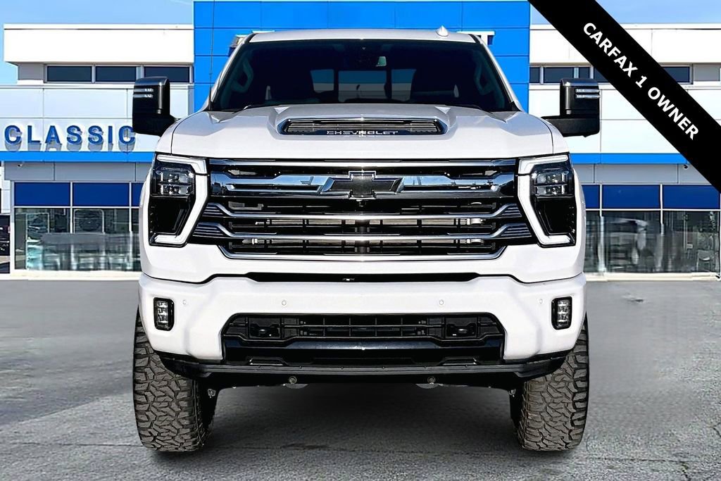 Used 2024 Chevrolet Silverado 3500 LTZ w/ LTZ Plus Package AWD/4WD image 2