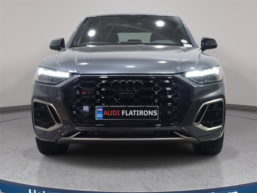 New 2025 Audi SQ5 Prestige image 2