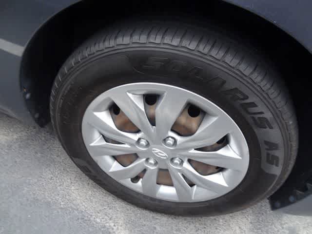 Used 2019 Hyundai Accent SE FWD image 21