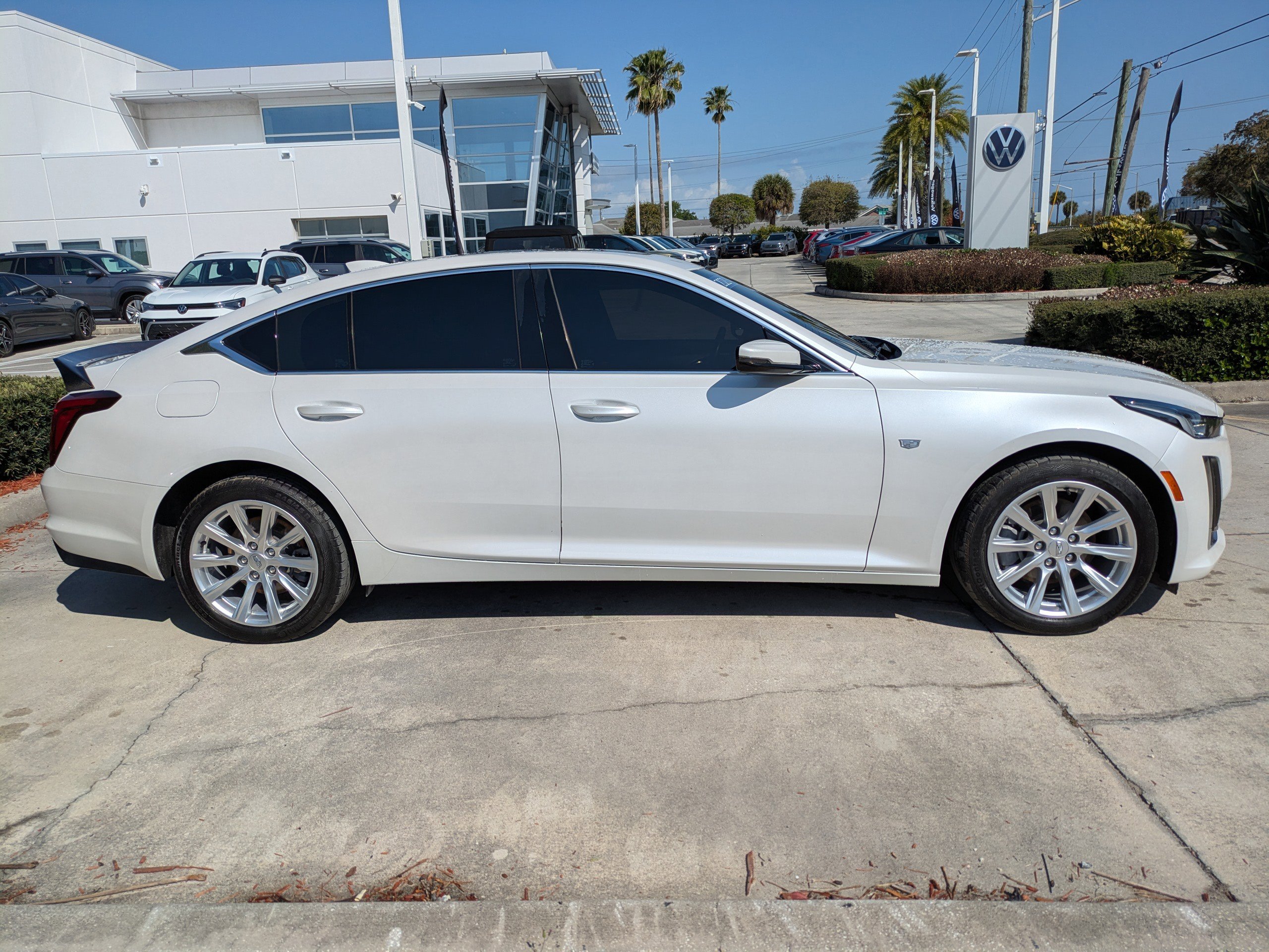 Used 2021 Cadillac CT5 Luxury w/ Sun And Sound Package image 3