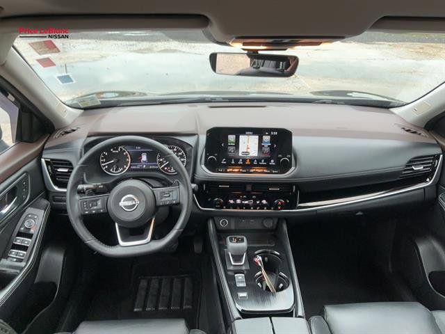 Used 2023 Nissan Rogue SL w/ SL Premium Package FWD image 29