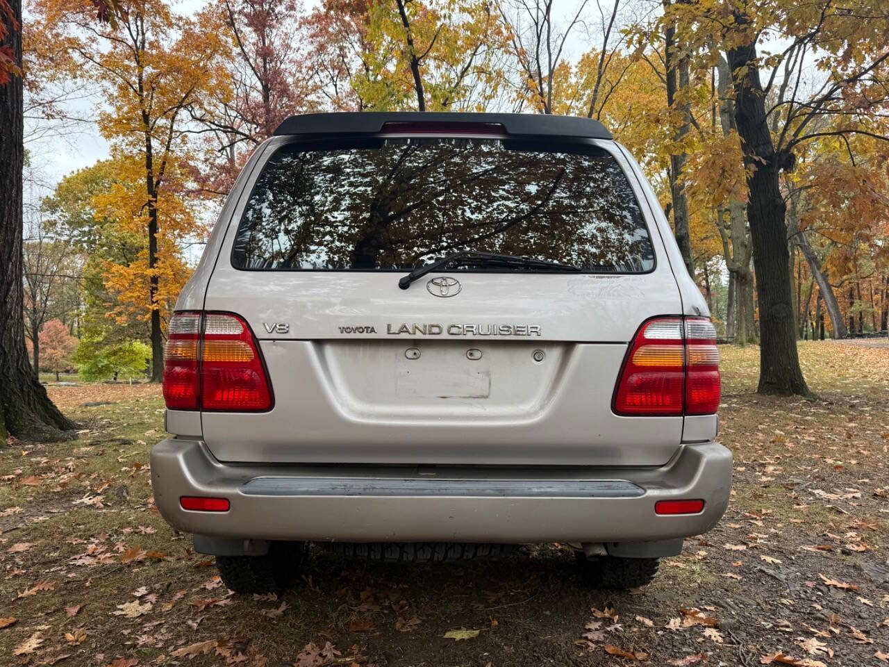 Used 2002 Toyota Land Cruiser image 5
