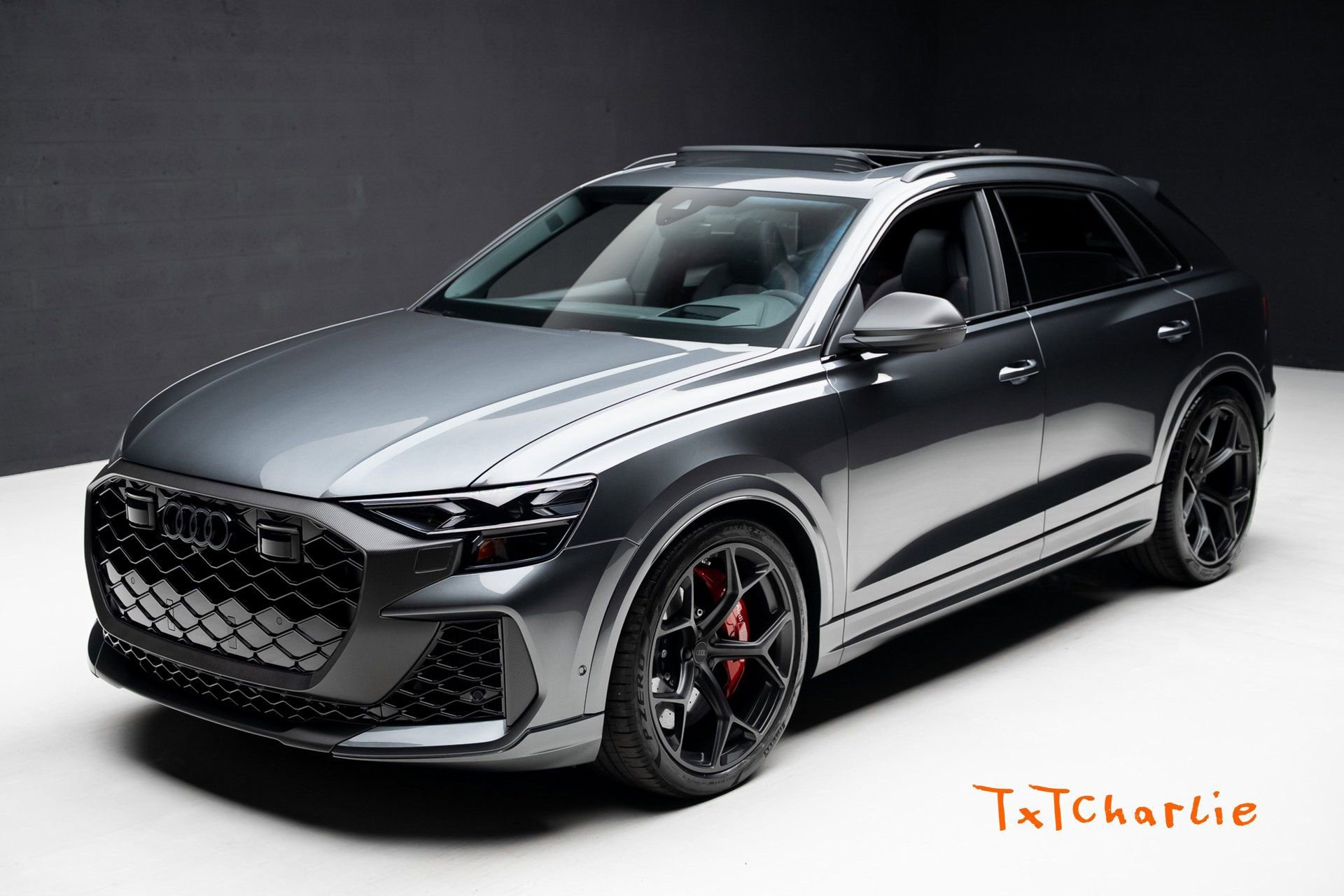 Used 2026 Audi RS Q8 performance image 1
