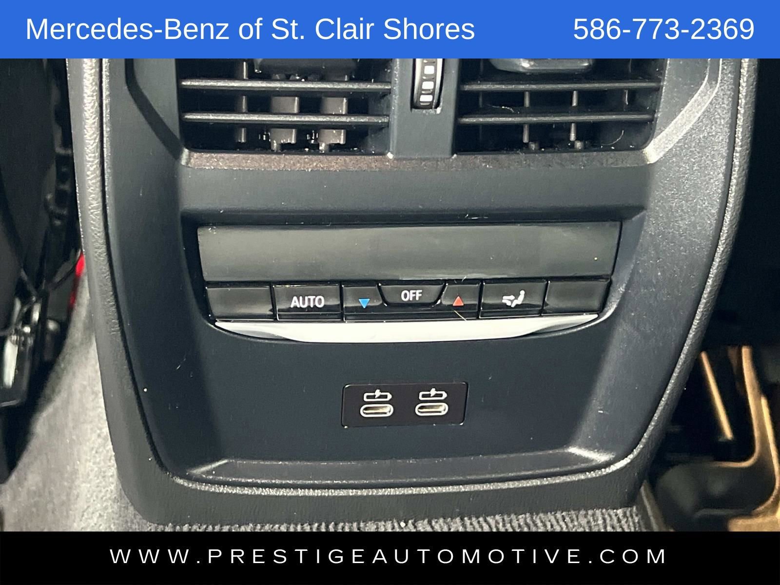 Used 2023 BMW M3 w/ M Carbon Exterior Package image 19