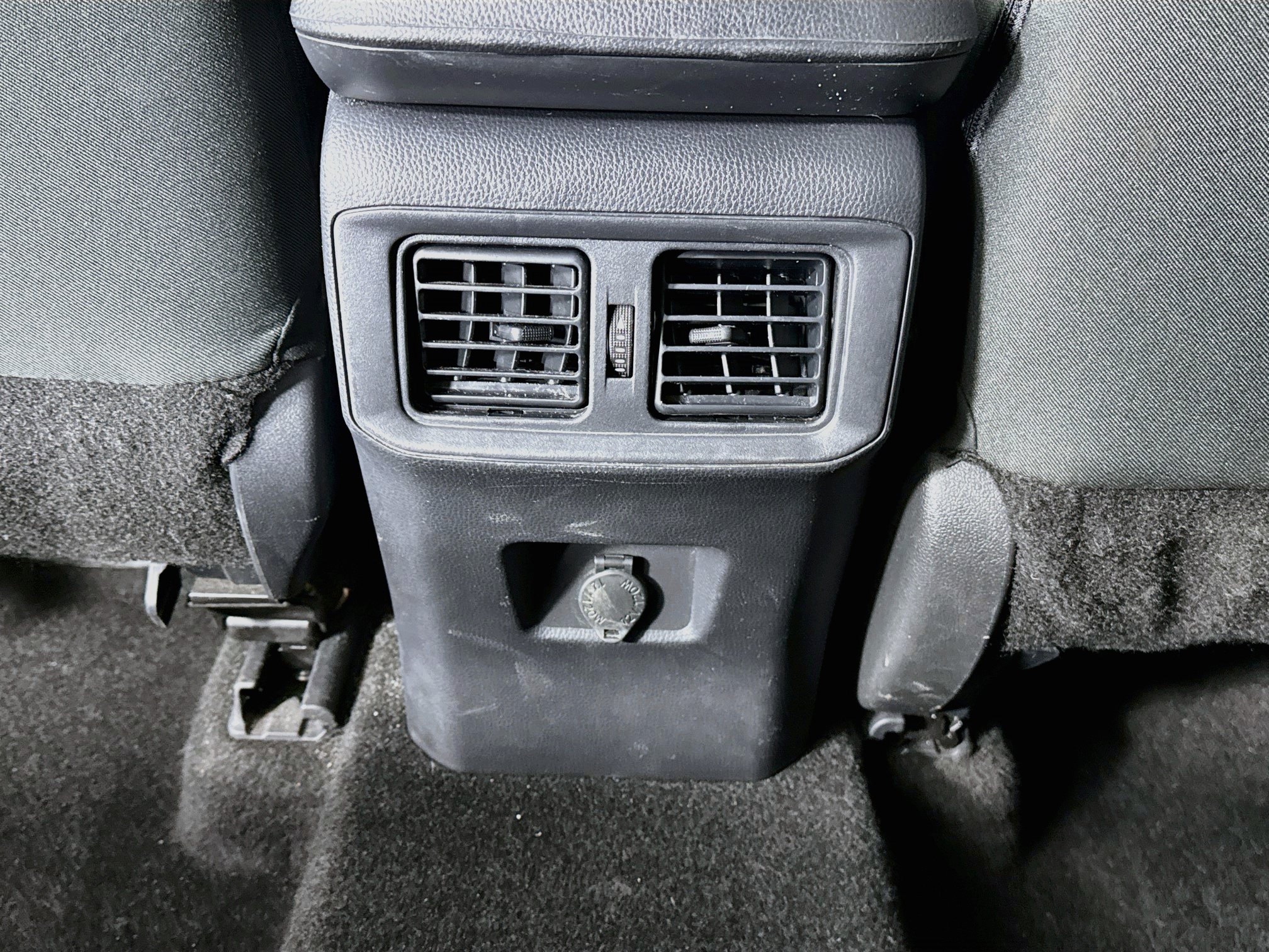 Certified 2025 Toyota RAV4 LE AWD/4WD image 24