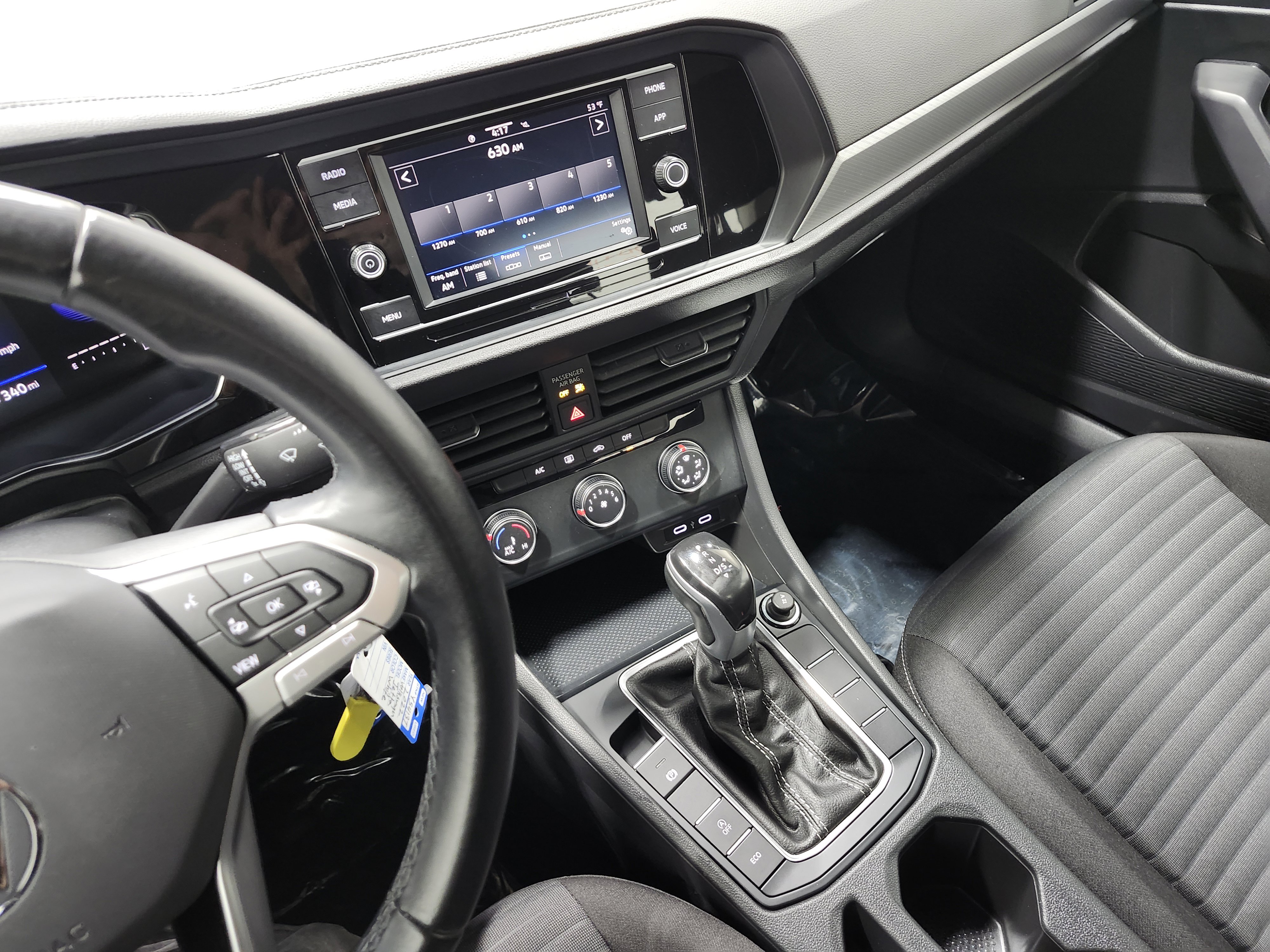 Used 2022 Volkswagen Jetta S image 27
