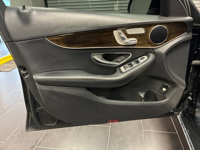 Used 2018 Mercedes-Benz C 300 4MATIC Sedan image 10