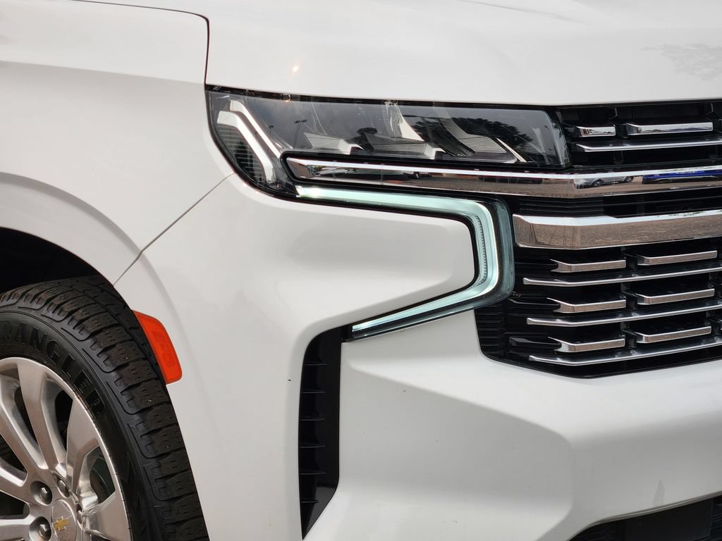 Used 2021 Chevrolet Suburban Premier AWD/4WD image 28