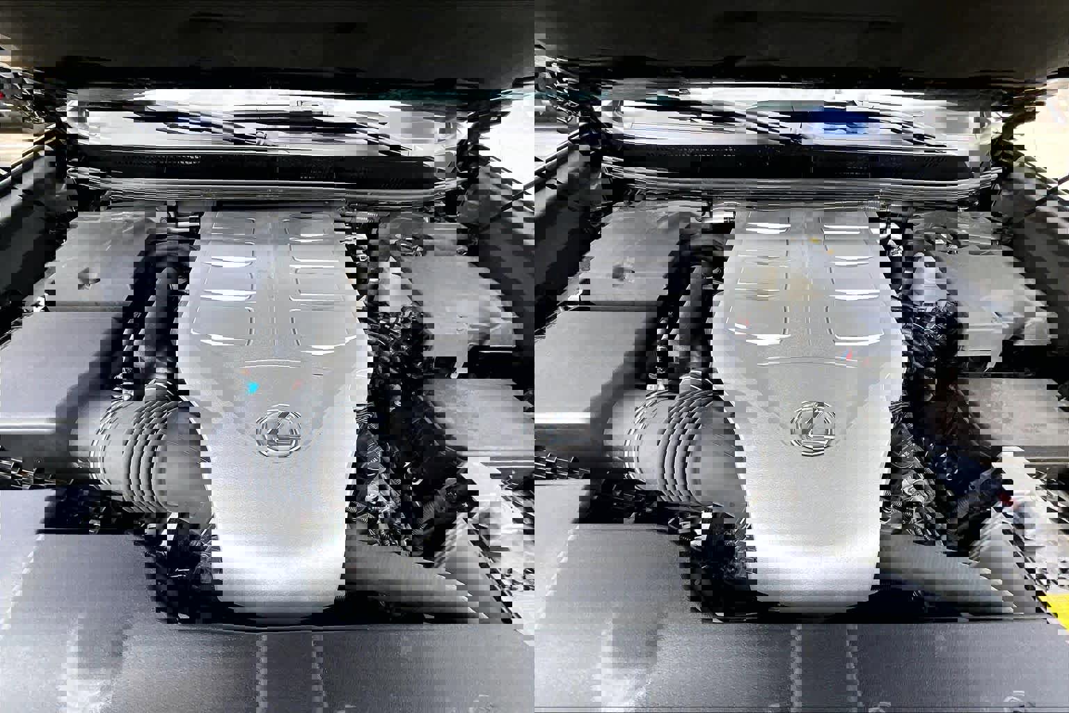 Used 2023 Lexus GX 460 w/ Black Line Special Edition AWD/4WD image 32