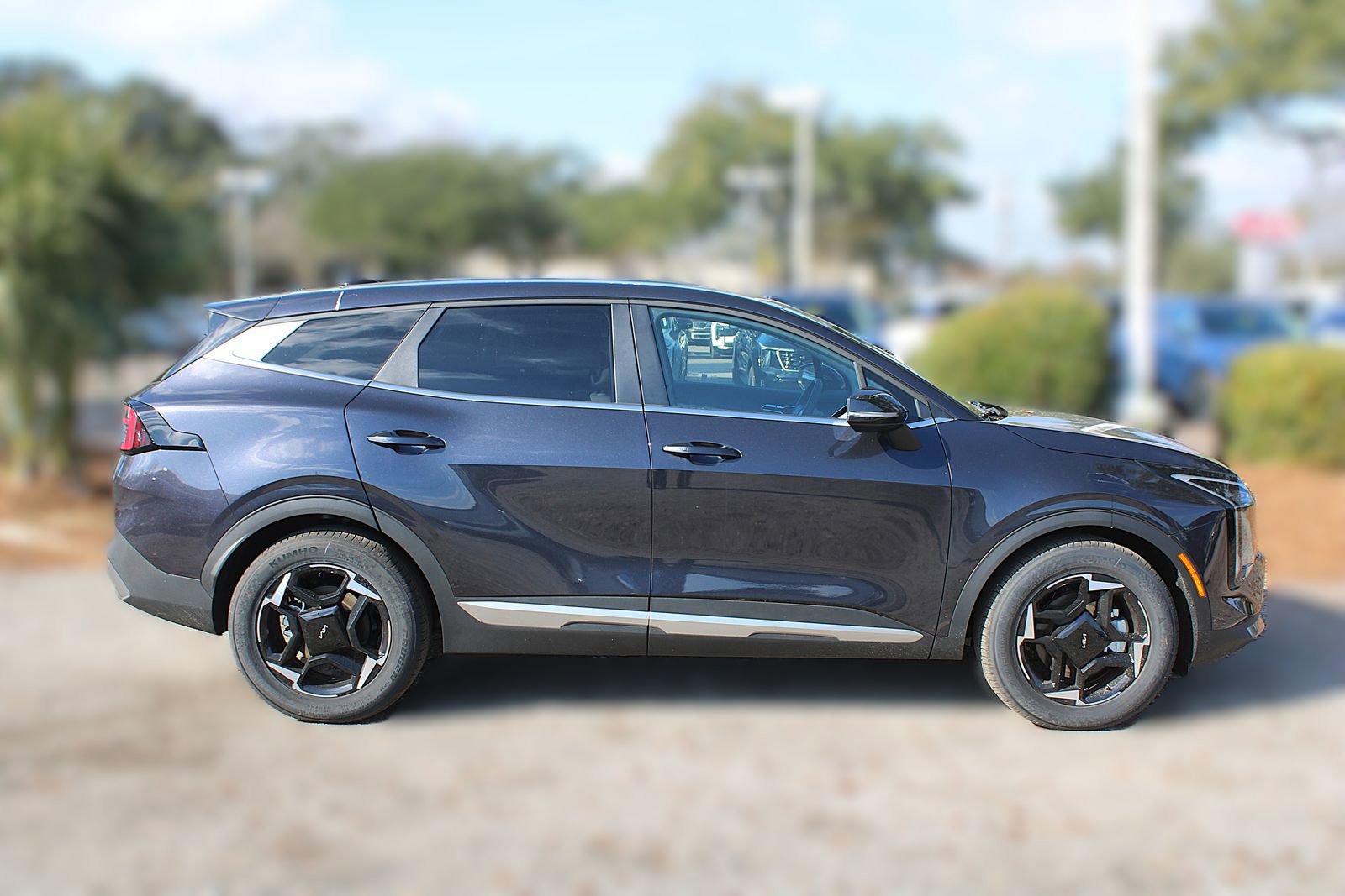 New 2026 Kia Sportage EX w/ EX Panorama Roof Package image 5