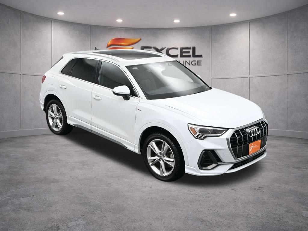 Used 2020 Audi Q3 2.0T Premium Plus w/ Premium Plus Package image 54