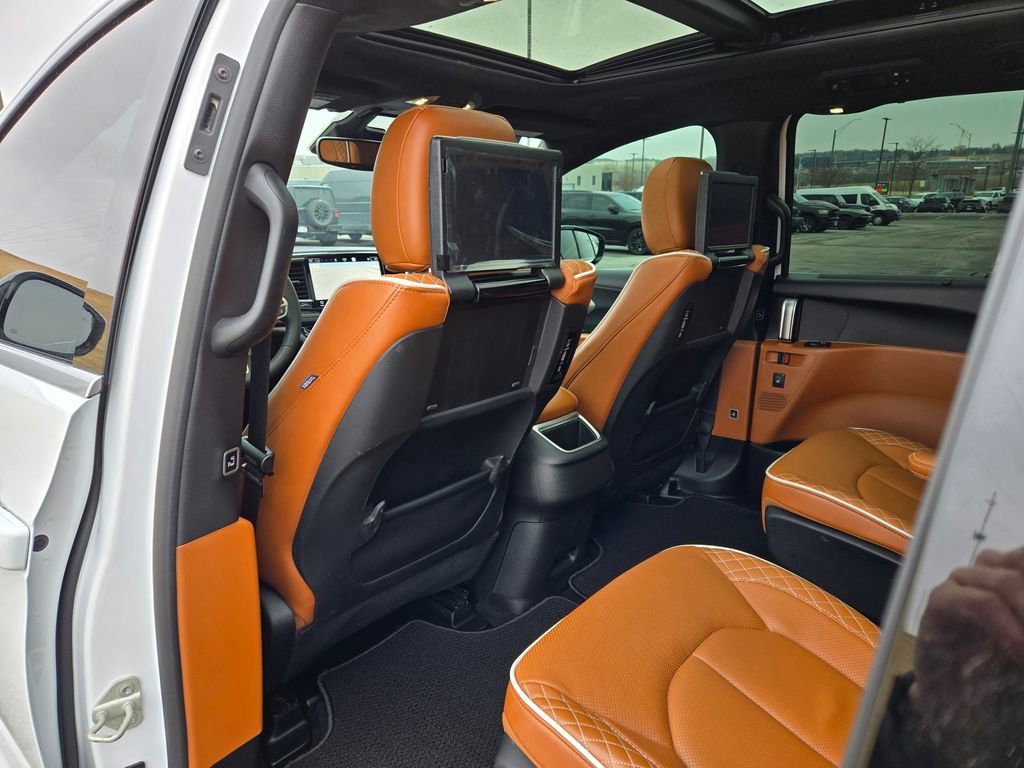 Used 2025 Chrysler Pacifica Pinnacle image 29