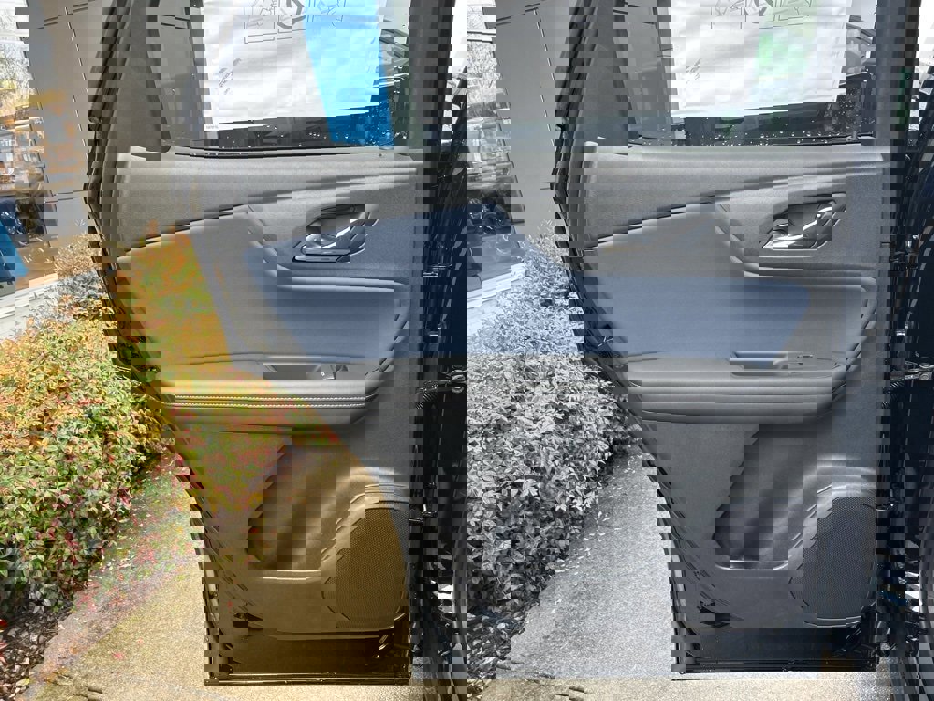 New 2025 Chevrolet Blazer RS w/ Driver Confidence II Package image 12