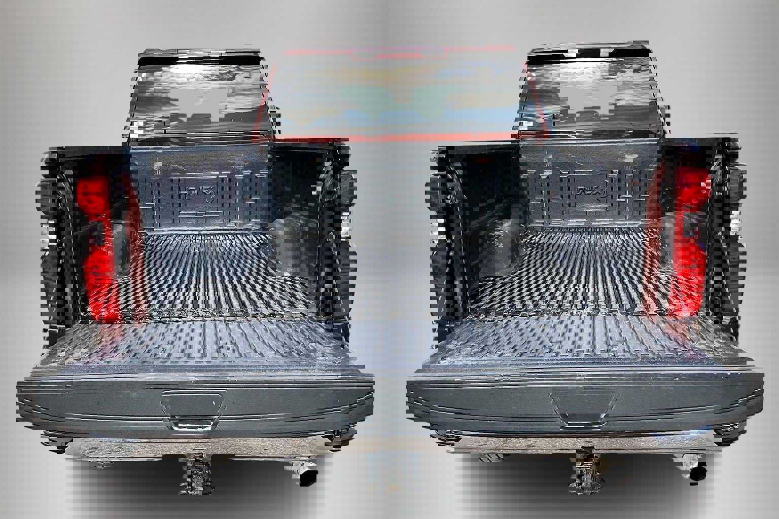 Used 2024 Chevrolet Silverado 2500 LT image 7