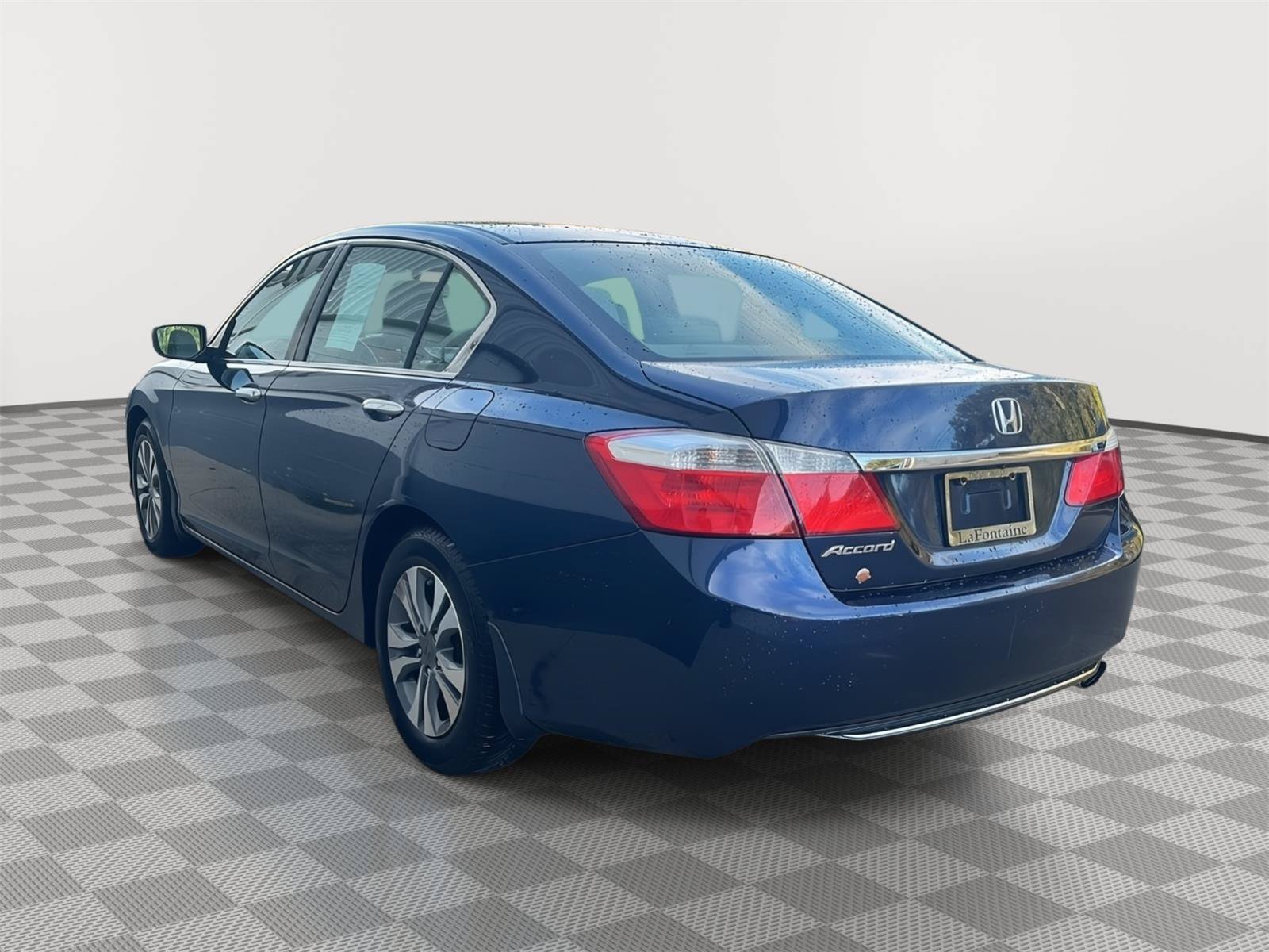 Used 2015 Honda Accord LX image 25