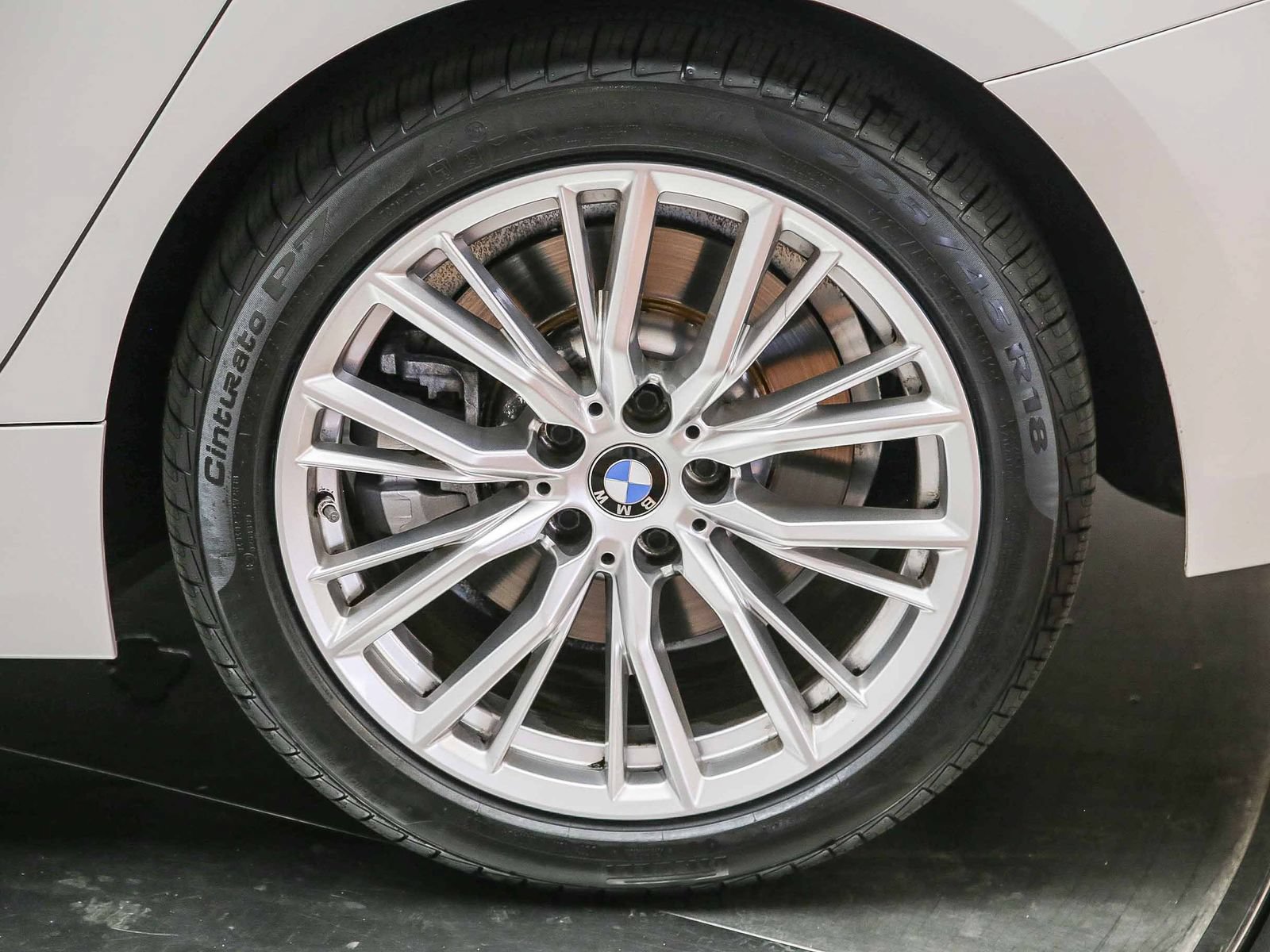 Used 2024 BMW 330i Sedan w/ Convenience Package RWD image 11