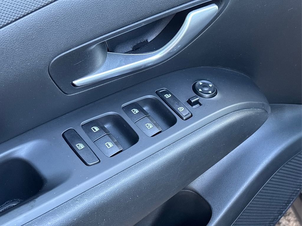 Used 2022 Hyundai Tucson SEL image 31