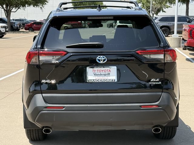 Certified 2023 Toyota RAV4 XLE Premium AWD/4WD image 5