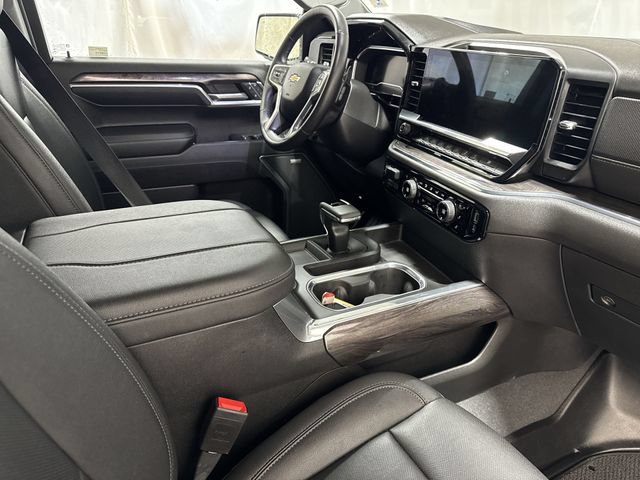 Used 2023 Chevrolet Silverado 1500 LTZ AWD/4WD image 28