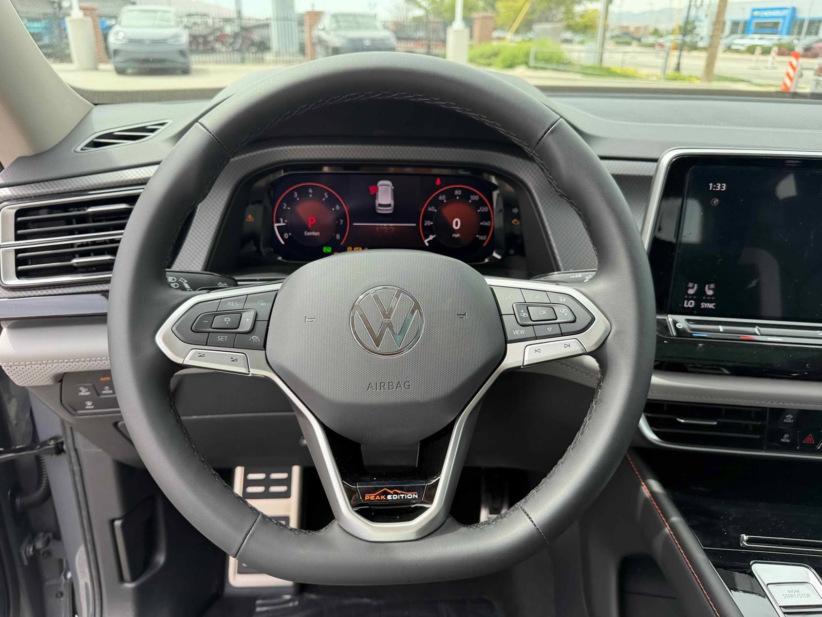 New 2026 Volkswagen Atlas Peak Edition AWD/4WD image 17