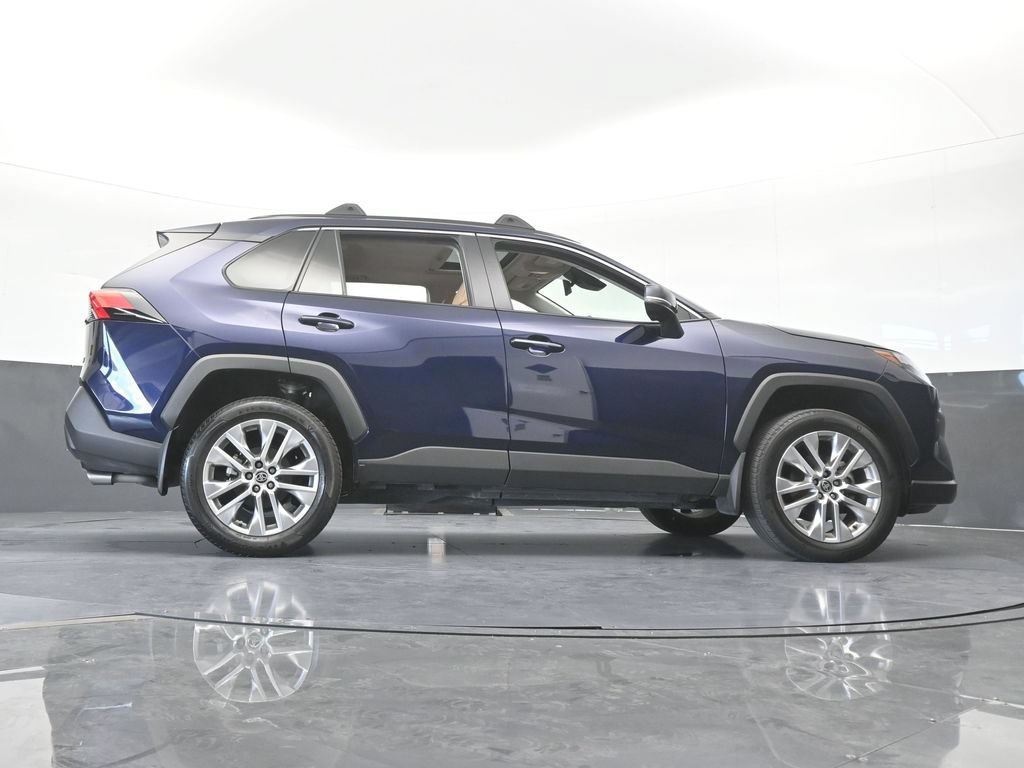 Used 2025 Toyota RAV4 XLE Premium FWD image 63
