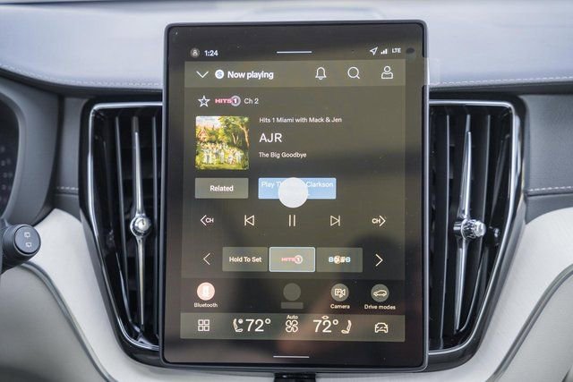 New 2026 Volvo XC60 B5 Ultra w/ Protection Package Premier image 23