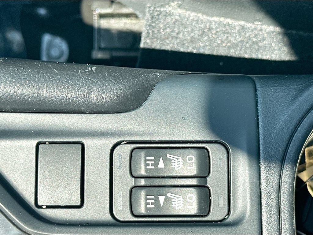 Used 2020 Subaru Forester Premium AWD/4WD image 19