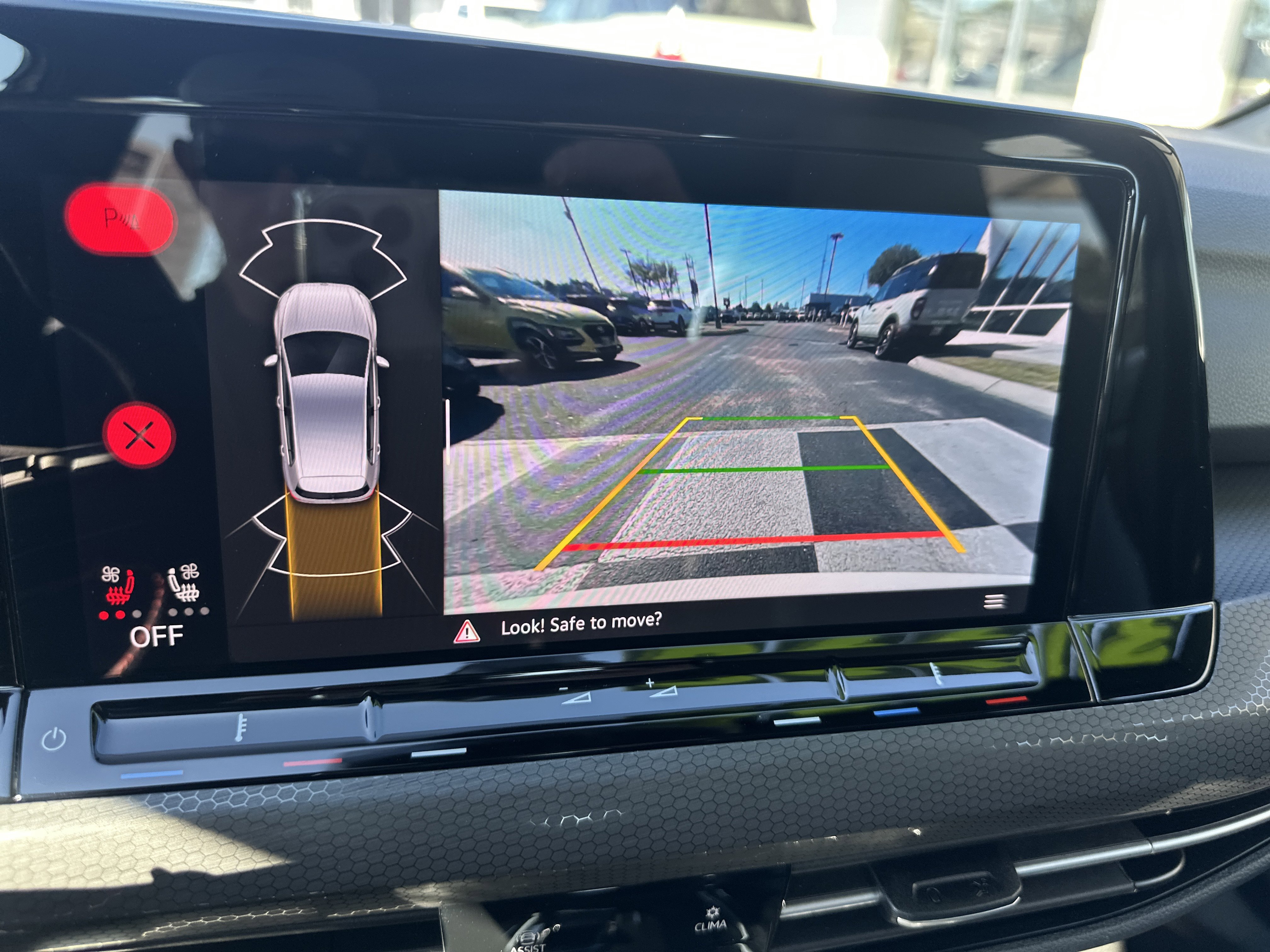 Used 2024 Volkswagen GTI SE image 18