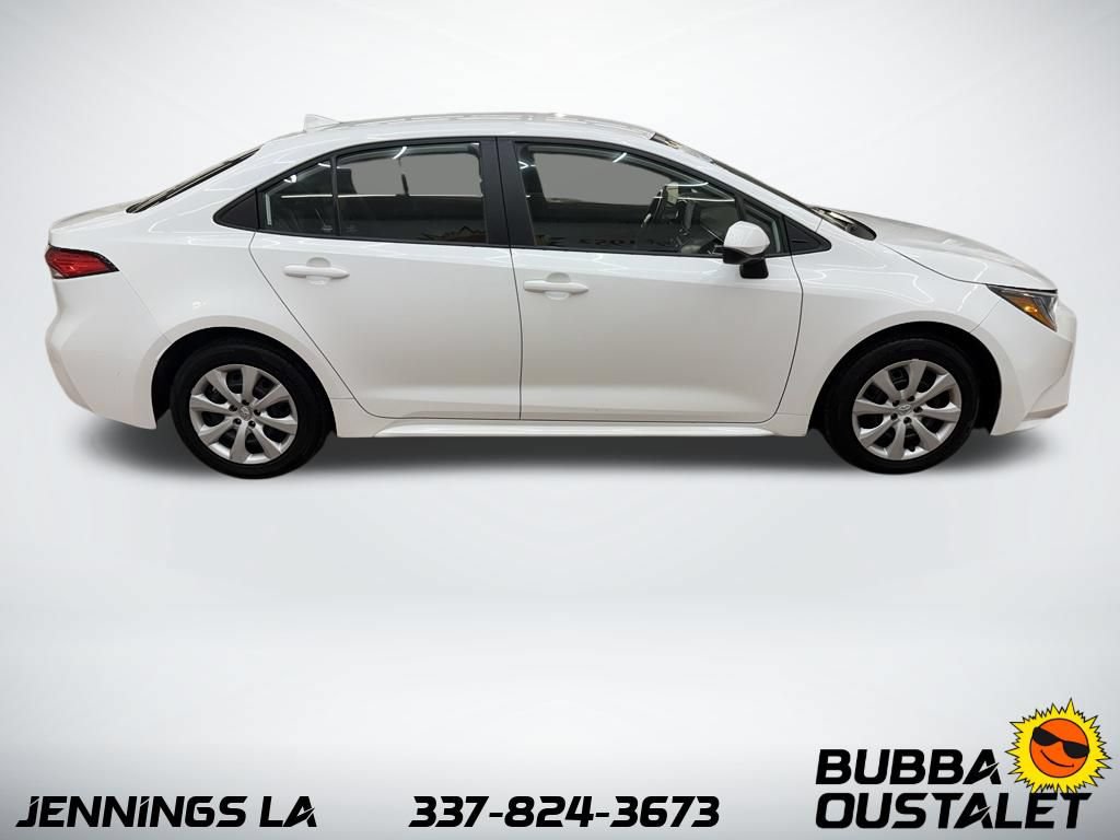 Used 2022 Toyota Corolla LE FWD image 5