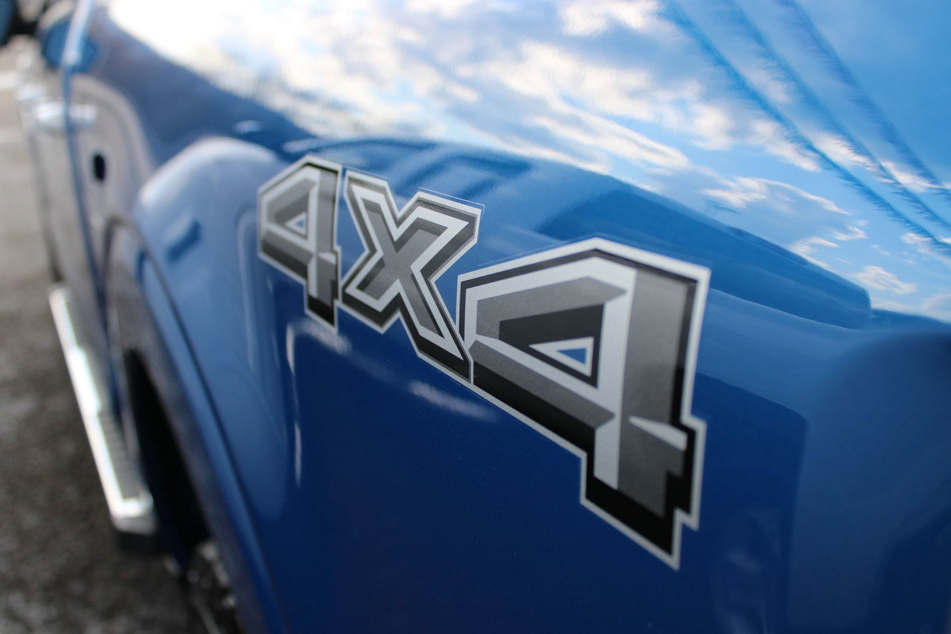 Used 2024 Ford F150 XLT w/ Tow/Haul Package AWD/4WD image 9