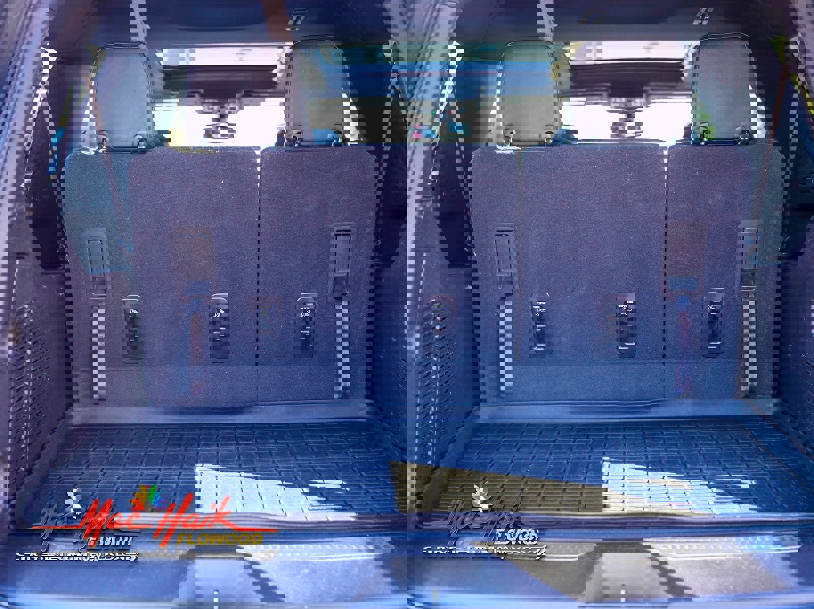 Used 2021 Chevrolet Suburban Z71 image 8