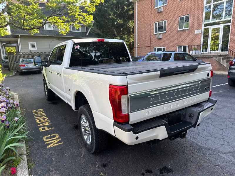 Used 2019 Ford F250 Platinum w/ Platinum Ultimate Package AWD/4WD image 4