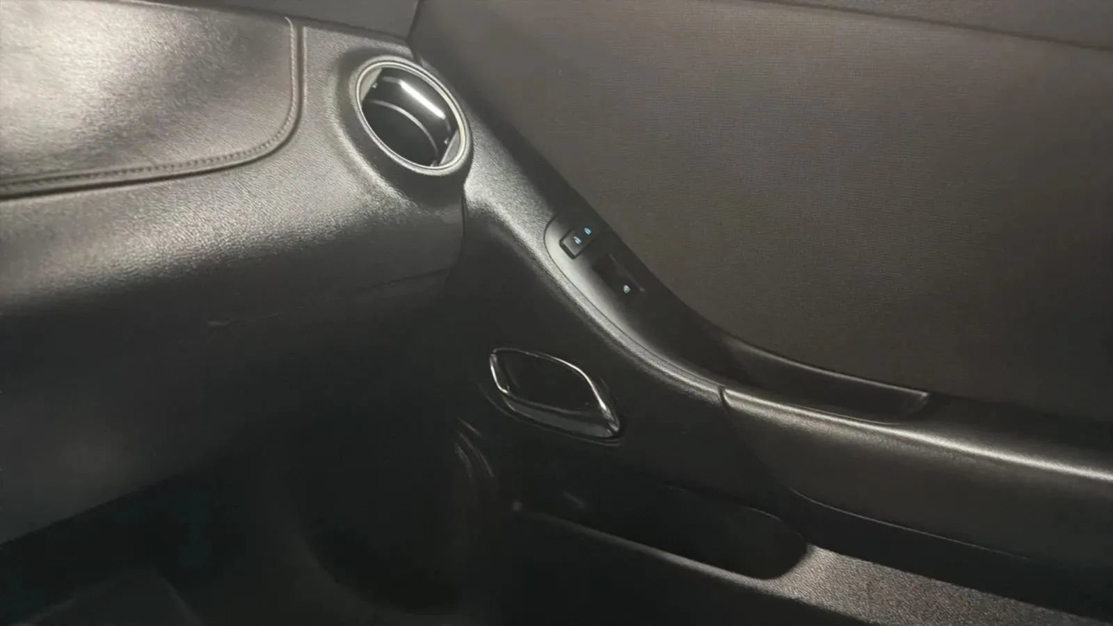 Used 2015 Chevrolet Camaro LT w/ RS Package RWD image 15